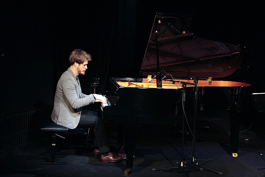     Damien Groleau - Crédit photo Damien Groleau, pianiste, flûtiste, compositeur